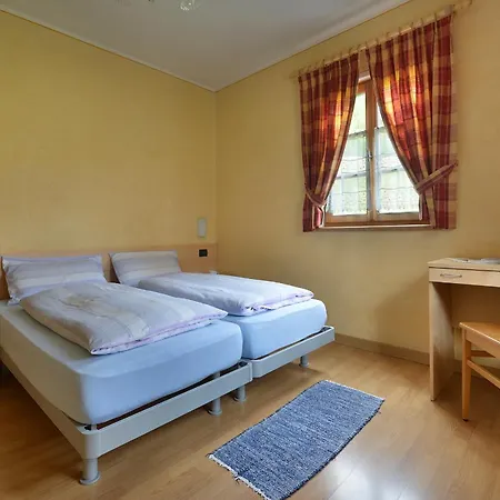 Apartment Bait Dal Canton